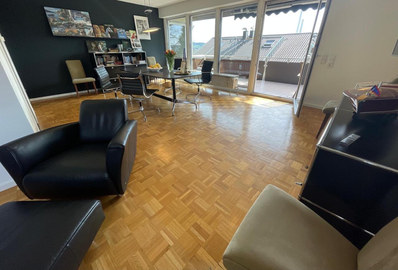 Appartement Region Esslingen - Naehe Messe - Flughafen - Stuttgart - Wohnen Und Arbeiten Auf Zeit In 120M2 Wohlfuehlatmosphaere - Ab 3 Uebernachtungen - Geeignet Fuer 4 Pers Incl Kinder - Beistellbett Moeglich - Kinder Und Tiere Willkommen - Garage F Altbach Eksteriør bilde
